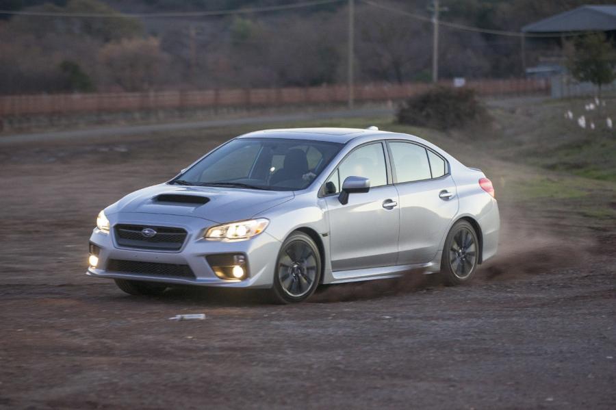  Subaru WRX 2015 года  (фото 73 из 115)